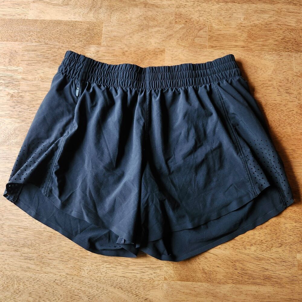 (XS) Athleta Hustle 4.5" Shorts